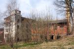 fabrika s kusem komína (04/2010)