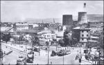 Chladicí věž vpravo, pohled z Nádražní ul. (1963, zdroj: www.fotohistorie.cz)